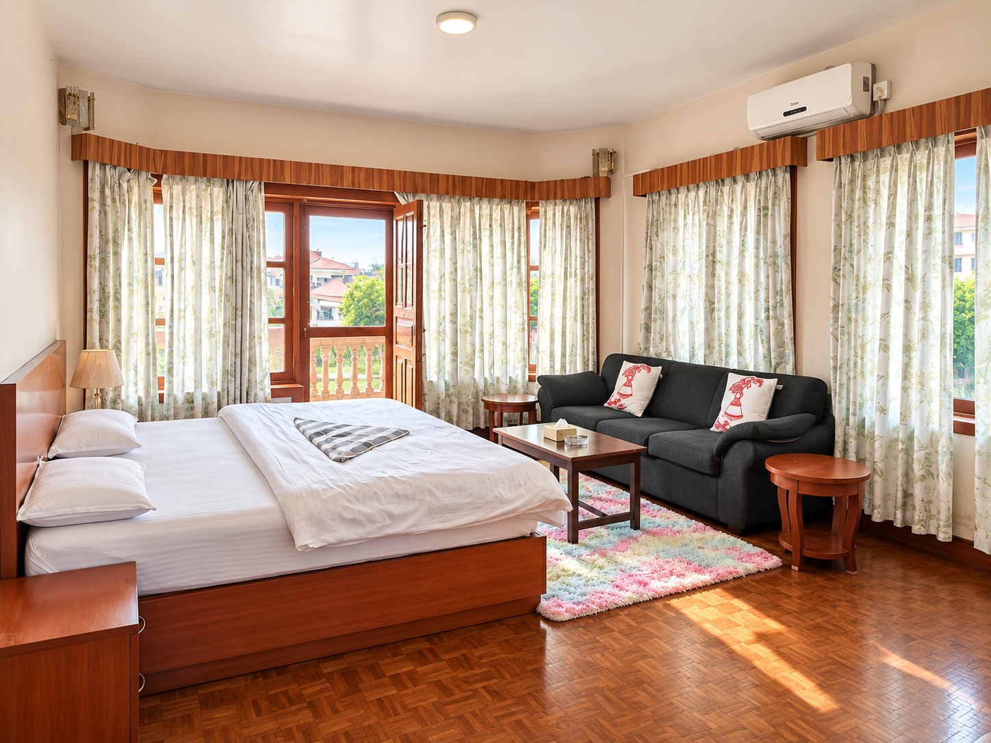 Premium Suite, photo 1